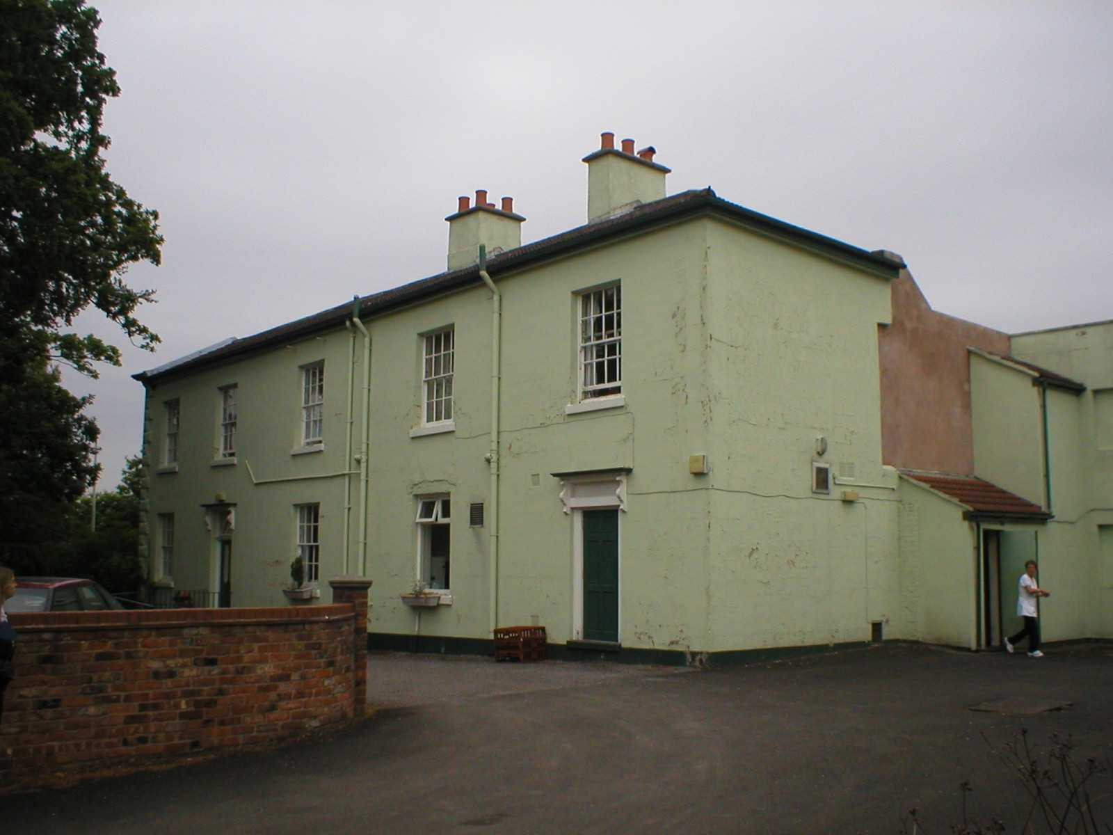 /shed/ShedImages/Photos/379_5_Belmont House Schools Hill.jpg